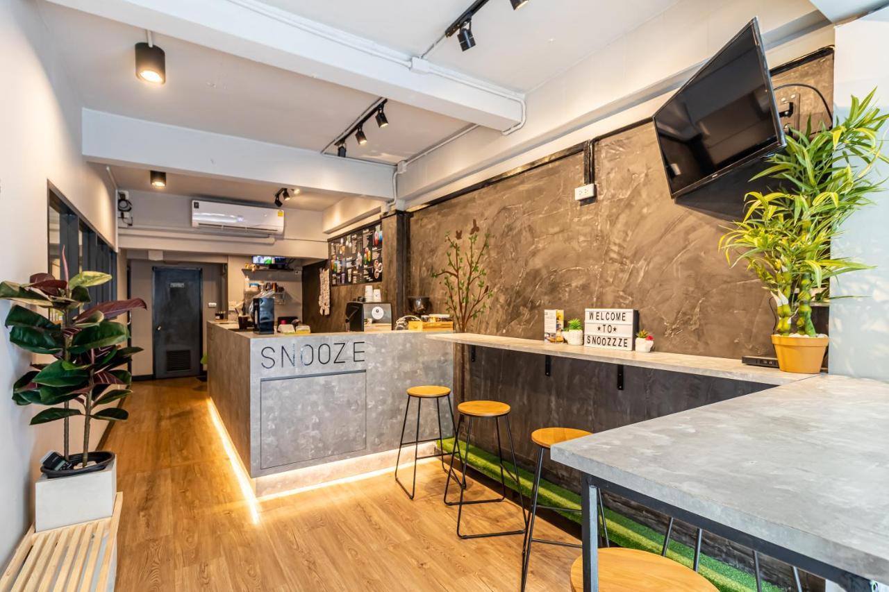 Snoozzze Hostel ใกล้รถไฟฟ้า ย่านบางรัก (Adults Only) Bangkok Exterior foto