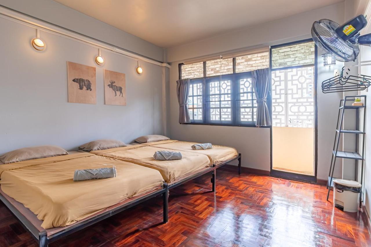 Snoozzze Hostel ใกล้รถไฟฟ้า ย่านบางรัก (Adults Only) Bangkok Exterior foto